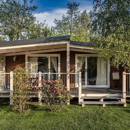 Camping Il Borgo Delle Arti