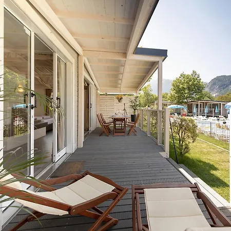 Camping Il Borgo Delle Arti Verbania