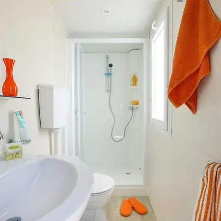 Il Borgo Delle Arti Camping Verbania