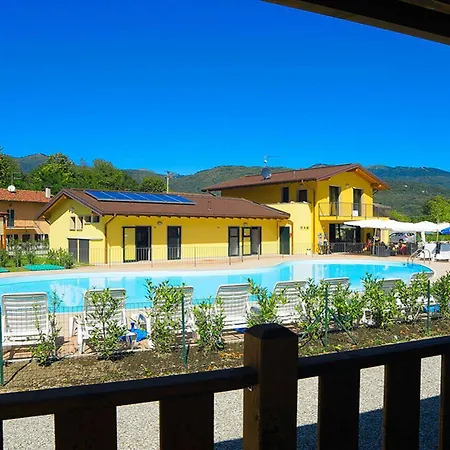 Camping Il Borgo Delle Arti Verbania
