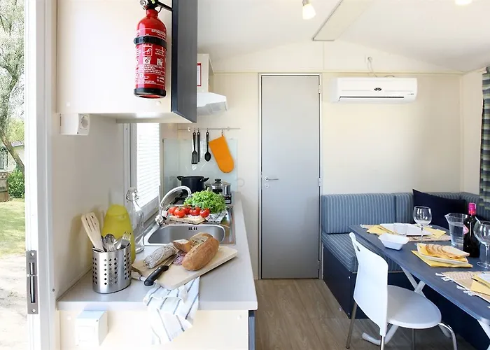 Il Borgo Delle Arti Camping 3*