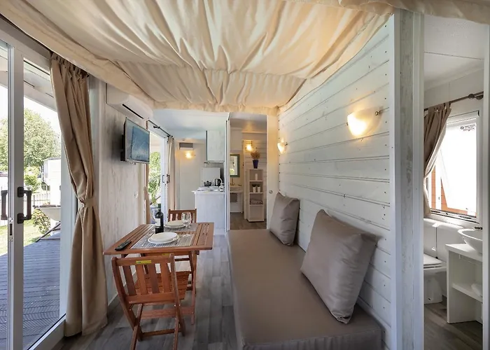 Camping Il Borgo Delle Arti