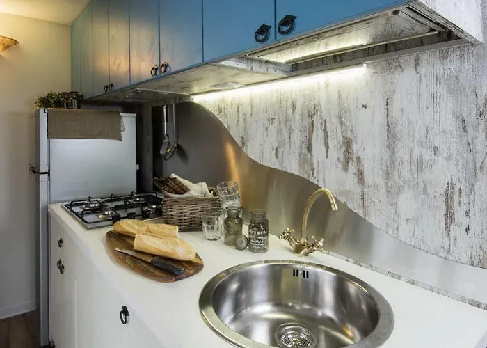 Il Borgo Delle Arti Camping 3*